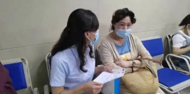 [网赚项目] 我在大城市陪人看病一天300块（陪诊师需要什么条件）