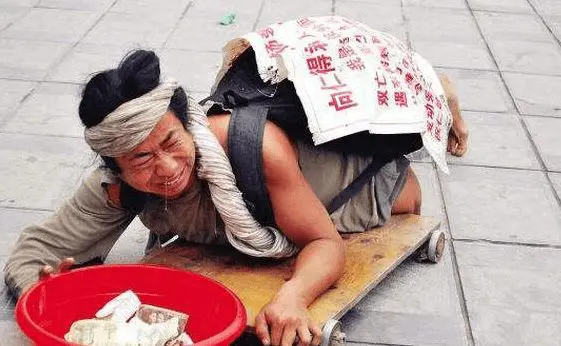 天佑一天直播赚多少钱_自动运行赚美元10美元一天_一天赚一百怎么赚